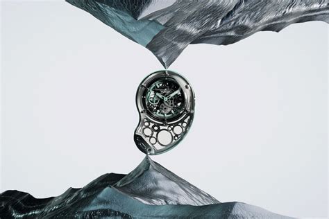 hublot caucciù|Hublot e Arsham ridefiniscono l’orologio da tasca .